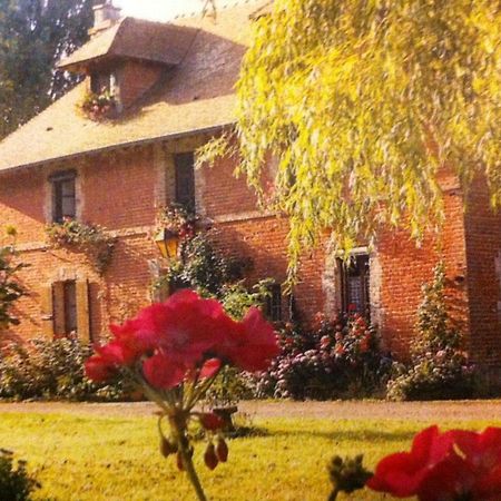 La Ferme Des Vignes Bed & Breakfast Hotot-en-Auge ภายนอก รูปภาพ