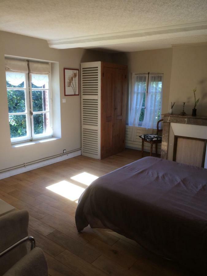 La Ferme Des Vignes Bed & Breakfast Hotot-en-Auge ภายนอก รูปภาพ