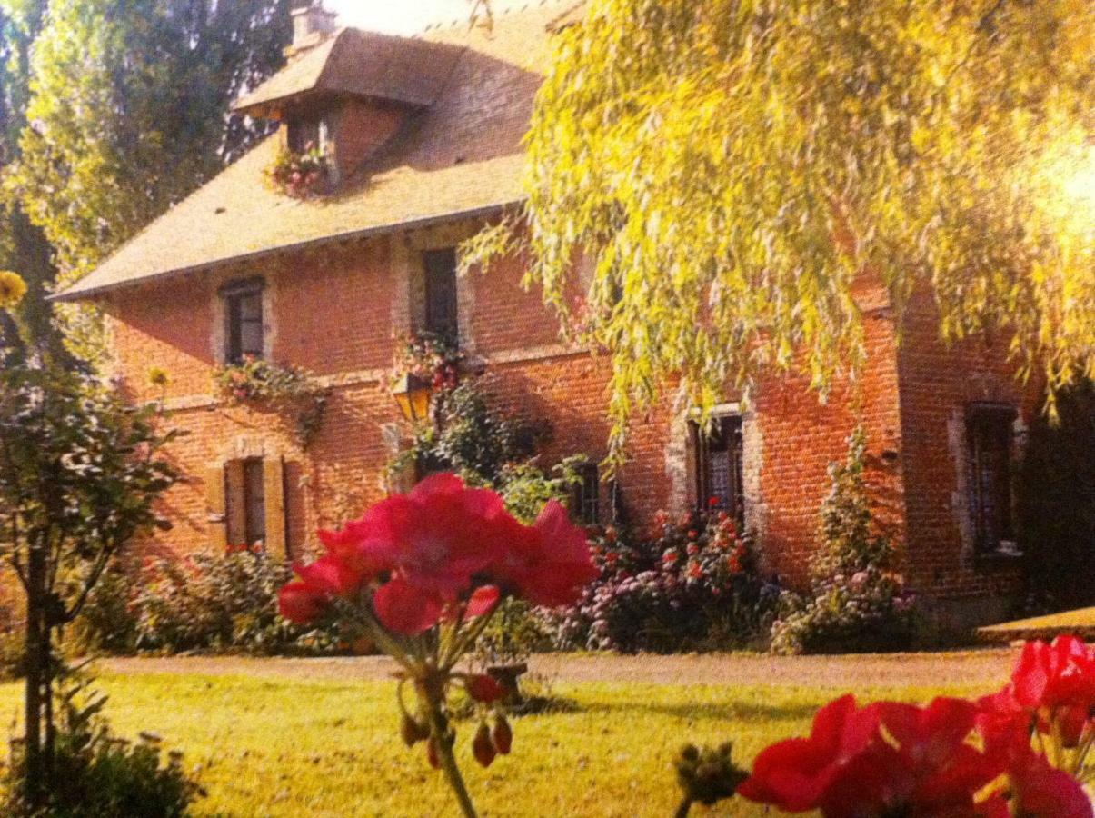 La Ferme Des Vignes Bed & Breakfast Hotot-en-Auge ภายนอก รูปภาพ